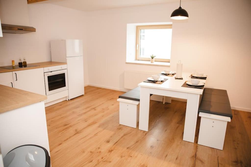 Apartment Mit Burgblick 부르크레겐펠트 외부 사진