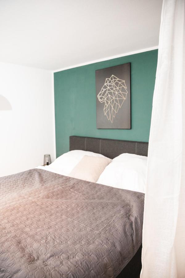 Apartment Mit Burgblick 부르크레겐펠트 외부 사진